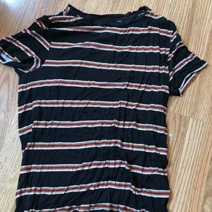 Forever 21 like new size small tee shirt